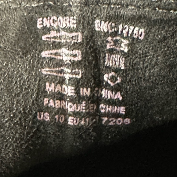 Taos Footwear Encore Leather Slip-Ons size 10 - Picture 11 of 11